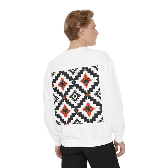 Aven Lore Heritage Geometric Pattern Sweatshirt
